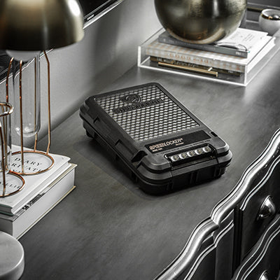 Streamlight SpeedLocker Portable, Lockable Storage Container